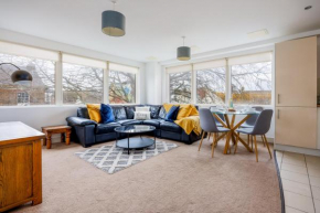 Lilypad - Fully-Equipped Apartment Close to Poole Quay
